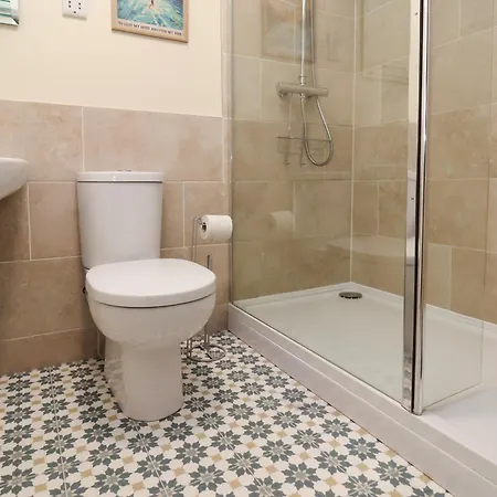 Crossing Feriehus Whitby